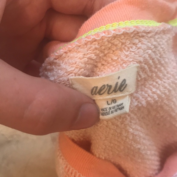 Light pink aerie crewneck sweatshirt - Picture 3 of 3